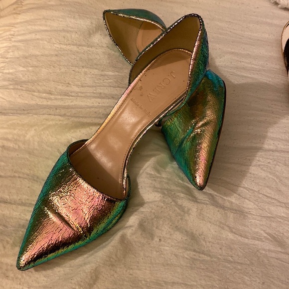 COPY - Extraordinary shoes with a sensational color of green,copper and bronze. - Picture 2 of 6